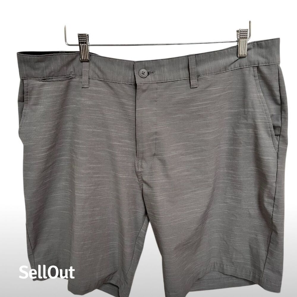 Burnside Men's Gray‎ Chino Shorts Size 40 Zippered Back Pocket Casual